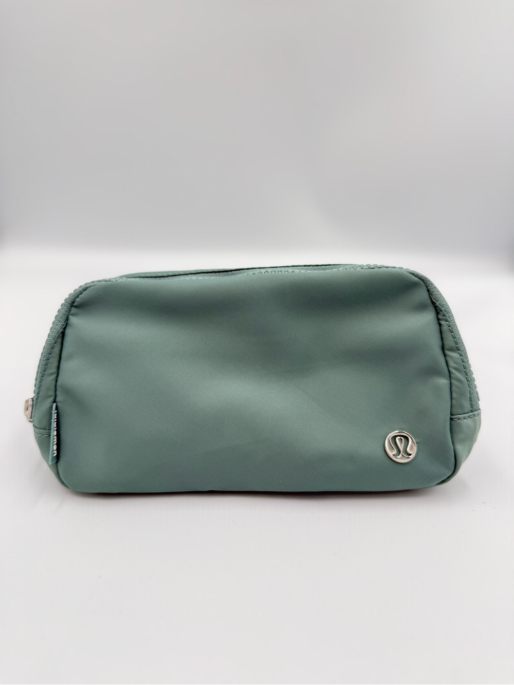lululemon athletica sage green belt bag